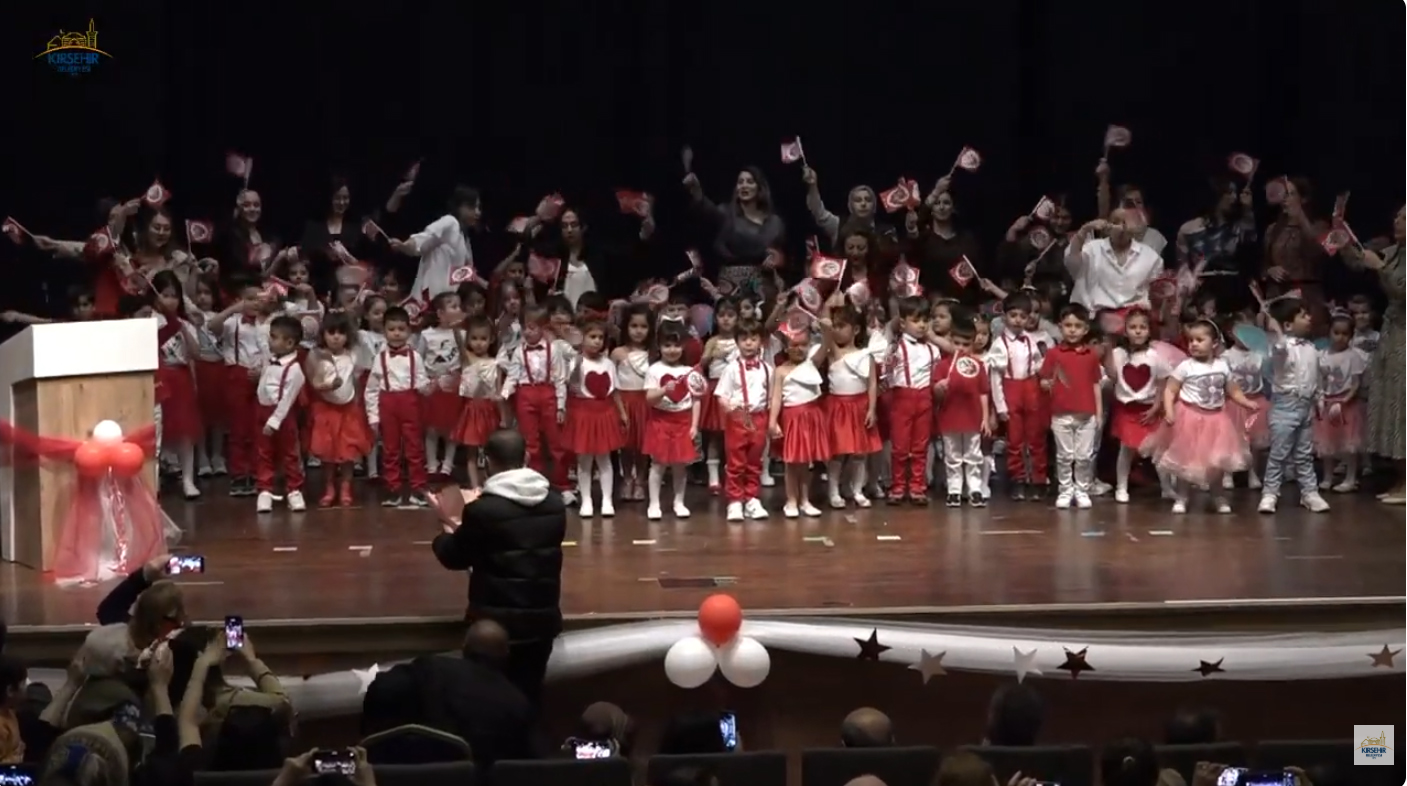 29 Ekim Gündüz Bakımevi 23 Nisan Ulusal Egemenlik Ve Çocuk Bayramı Gösterisi