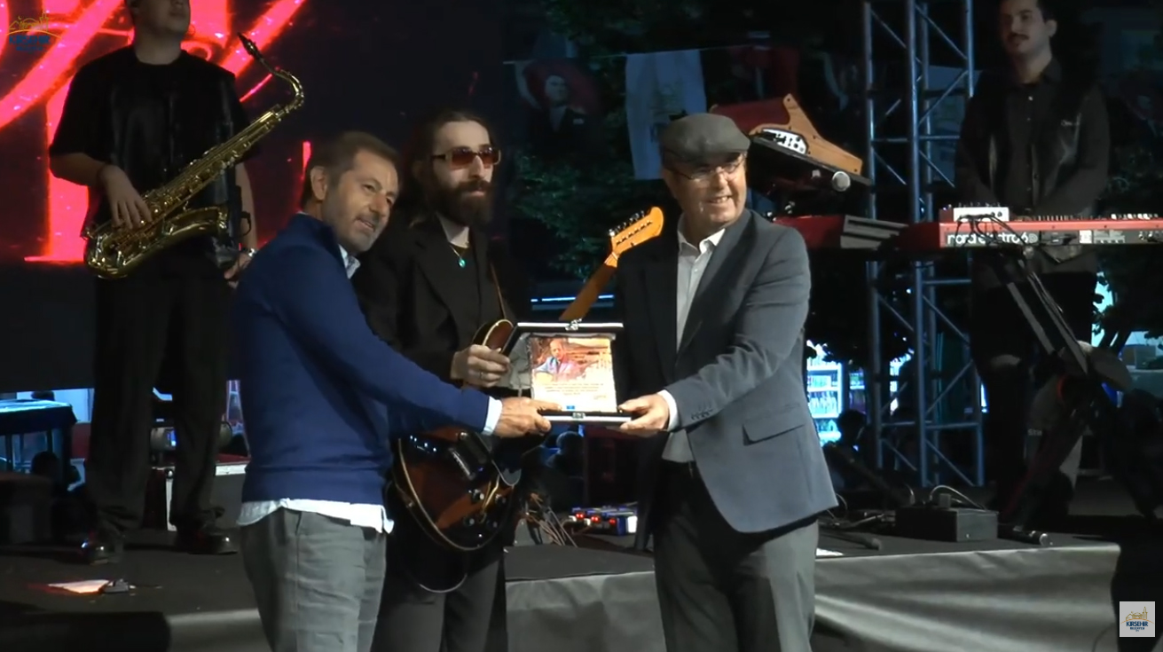 Neşet Ertaş'ı Anma Etkinliği & Emre Fel Konseri