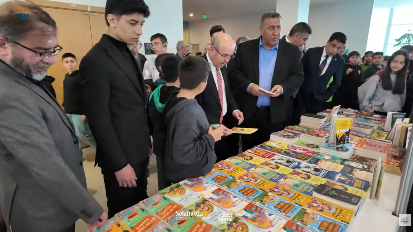5. Geleneksel Kitap Fuarı Ziyaretçilerini Bekliyor